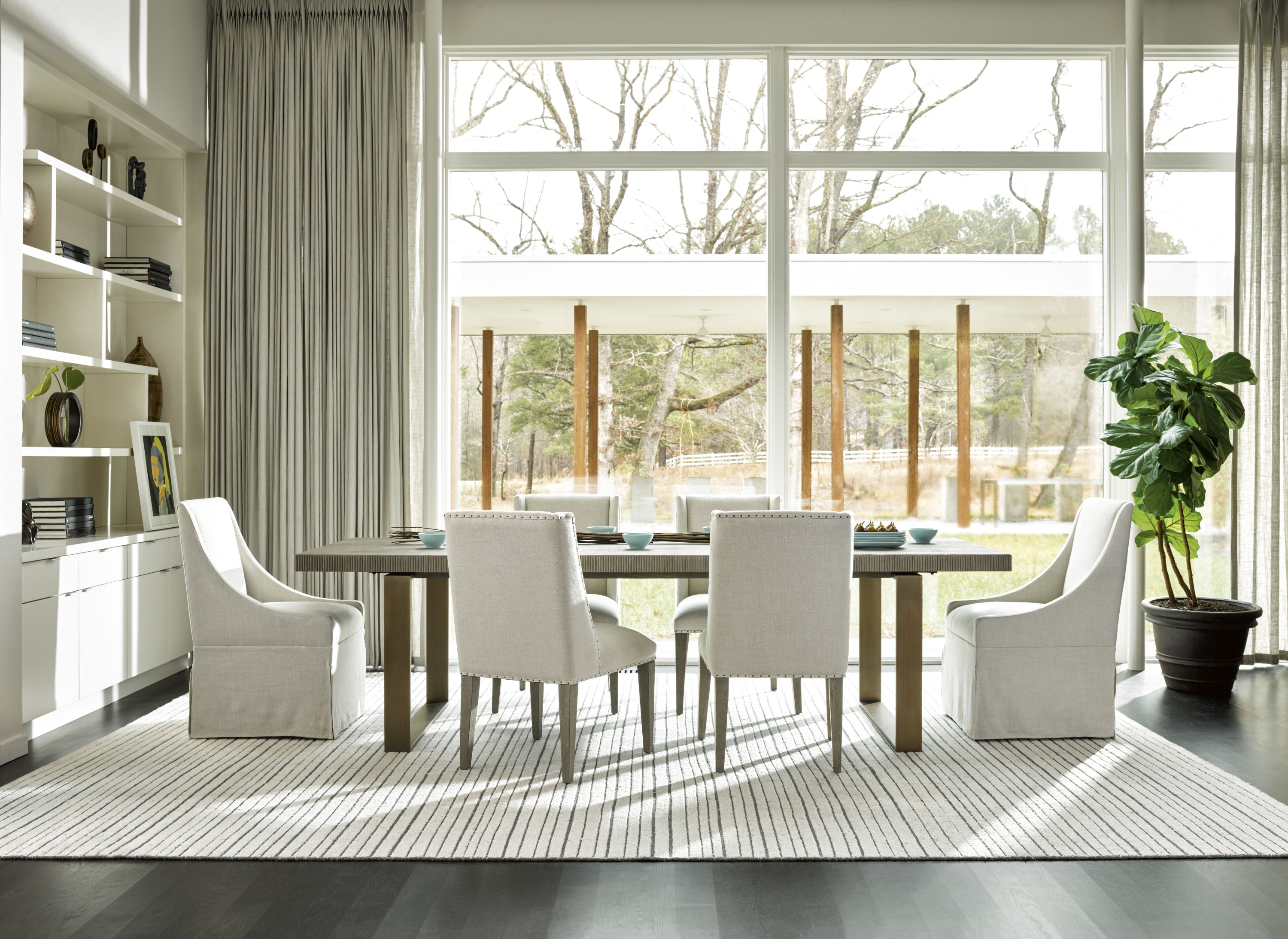 Modern Dining Table Quartz Finish